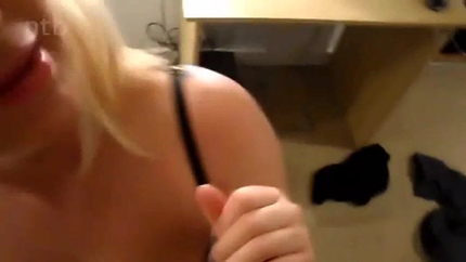 A Blonde Babe Gets A Nice Ride On A BBC SD (2026)