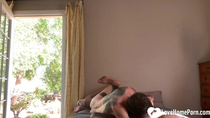 Waking Up A Hot Black Girl And Pounding Her In The Morning SD (2026)