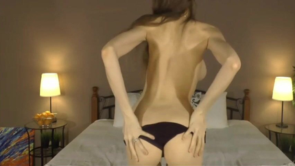 BEAUTIFULL BLONDE BABE WITH BIG NATURAL PERFECT BREASTS SD (2026)