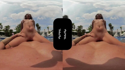 Bunda Grande Na Piscina Vr Edit SD (2026)