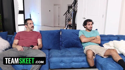 Sofie Marie, Maya Woulfe - Family Strokes - My Stepmom And My Girlfriend Join Pussies To Make My Stepdad And I Fail No Nut November! - Maya Woulfe SD (2026)