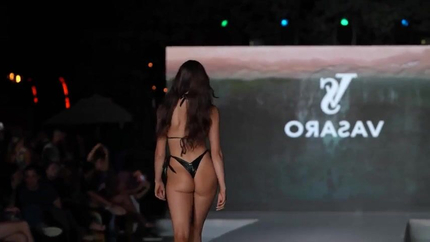 Hot Girls In Bikini Show SD (2026)