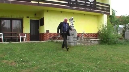 Old Grandpa Mireck Fucks Young Yenna SD (2026)
