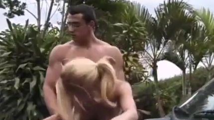 Loira Gostosa Bronzeada SD (2026)
