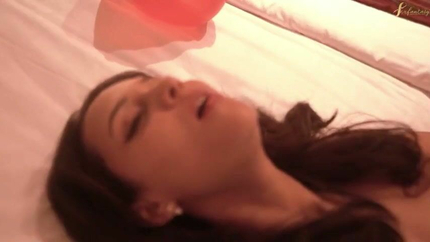 Indian Girlfriend Ko Boyfriend Ne Hotel Me Lejaakr Choda SD (2026)